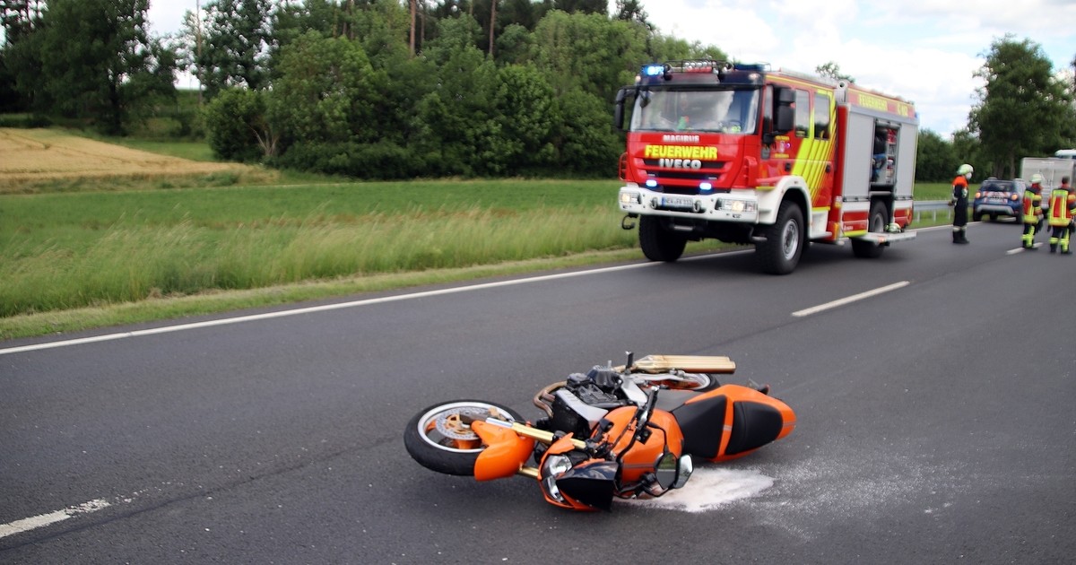 Schwerer Motorradunfall auf der B470 Radio Ramasuri